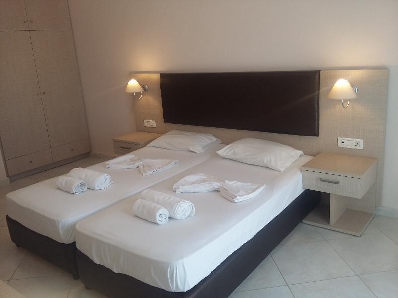 Yakinthos Hotel Zakynthos Island Exterior foto